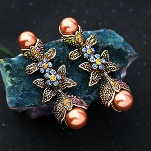 Beautiful Faux Pearl Earrings NEW